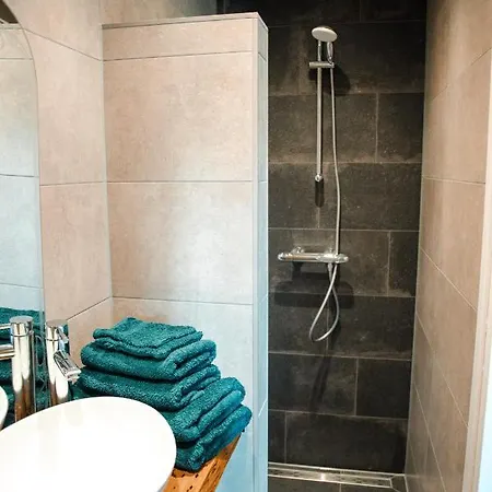 Hoeve Te Gast - Vakantieboerderij ベッド・アンド・ブレックファスト グルート