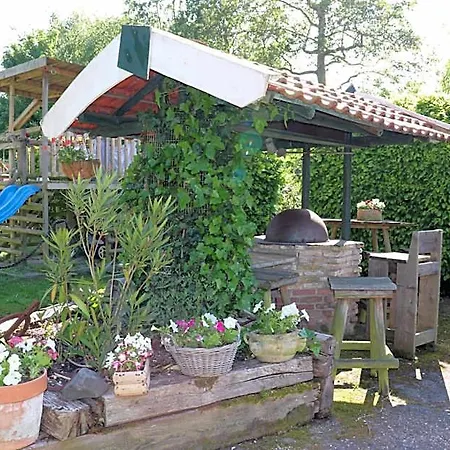 Hoeve Te Gast - Vakantieboerderij 3*