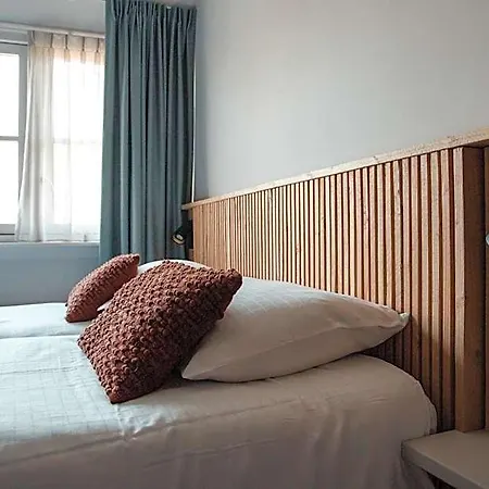 Hoeve Te Gast - Vakantieboerderij Bed and breakfast 3*